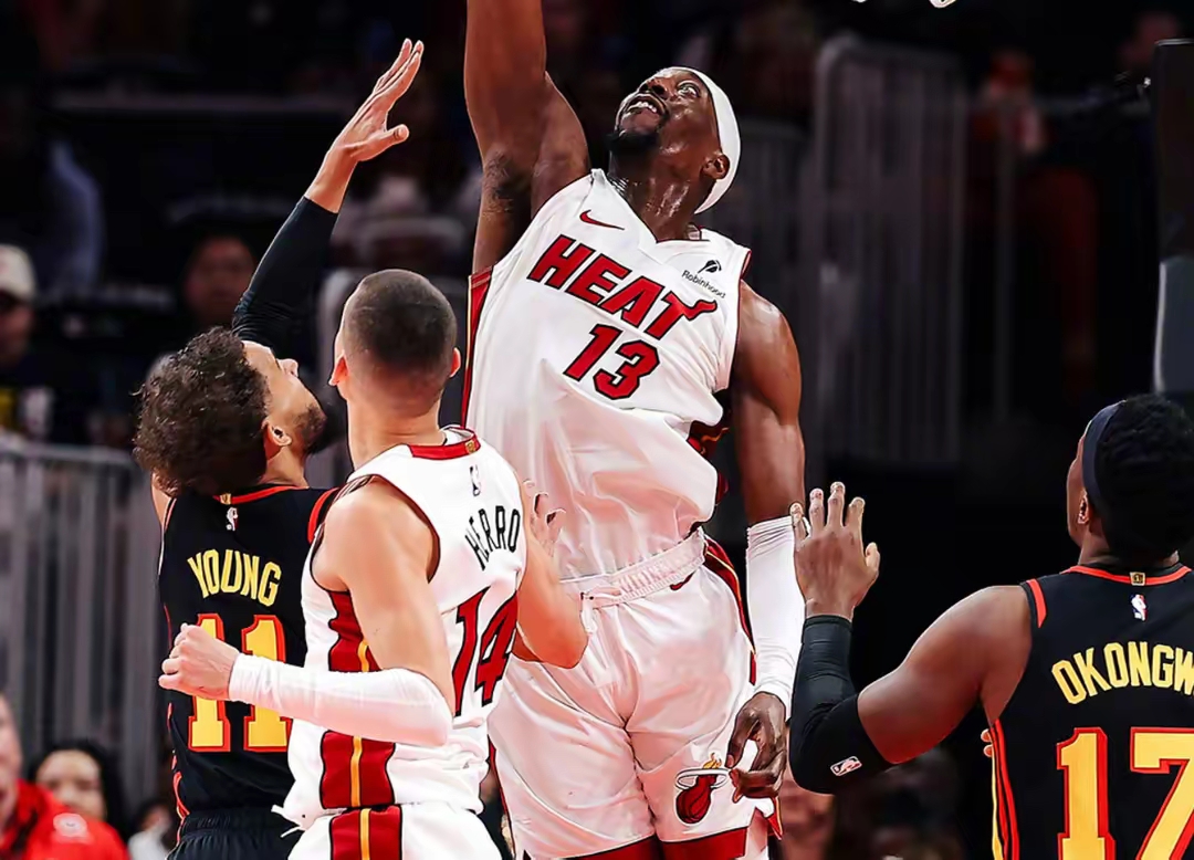 新疆队险胜热火，杜兰特刷新纪录