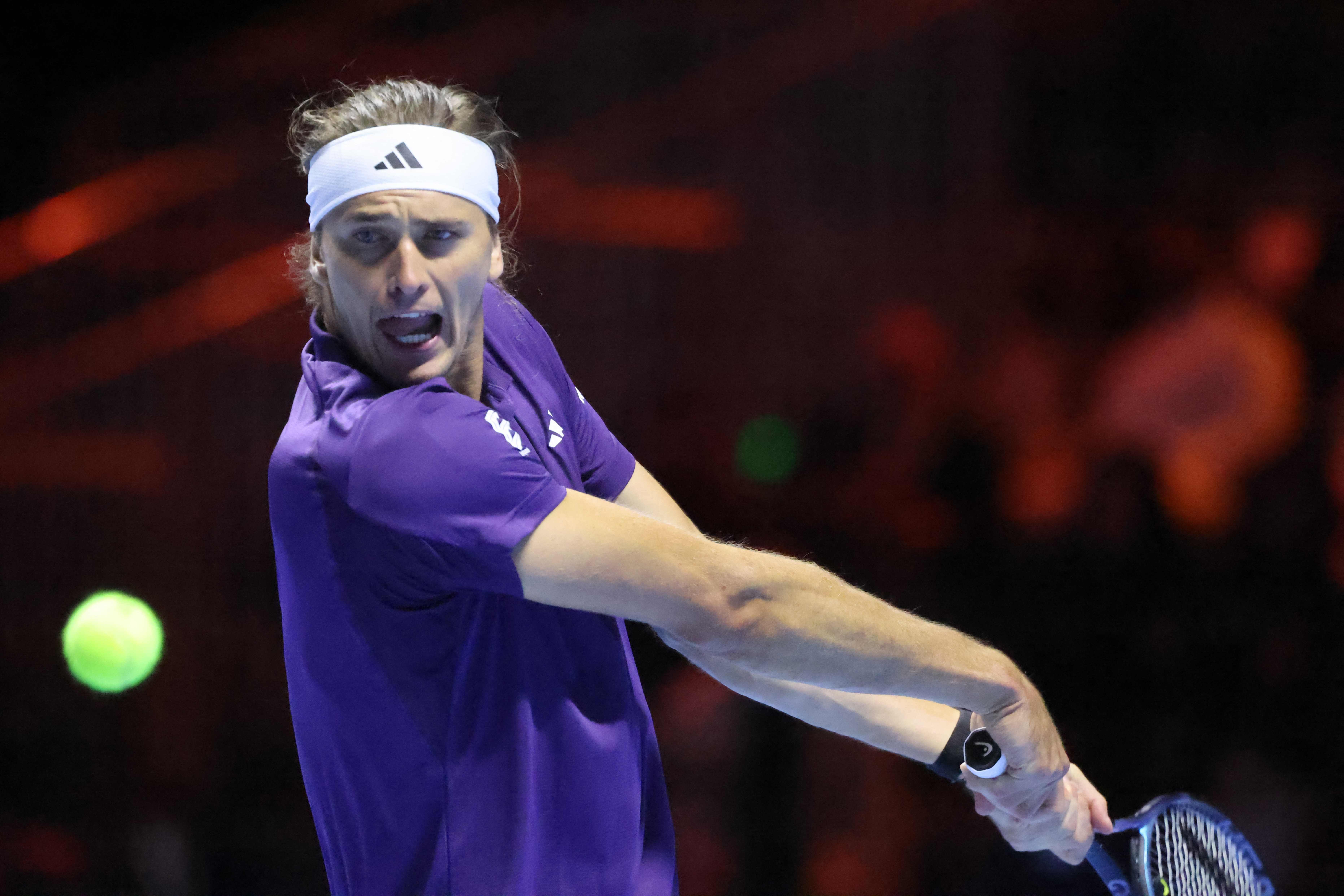 西班牙网球队碾压德国网球队,兹维列夫绝境逆转 西班牙网球队碾压德国网球队,兹维列夫绝境逆转