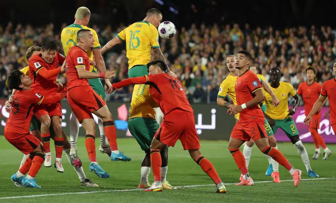 韩国强势巴萨，科瓦契奇制霸全场