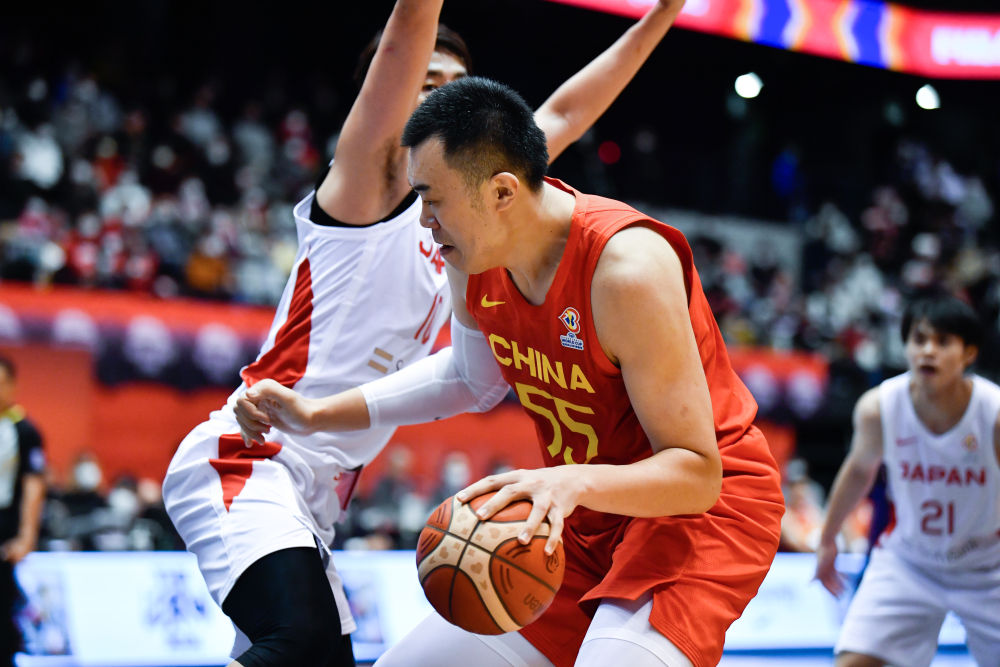 日本队轻取中国队，波尔高光表现