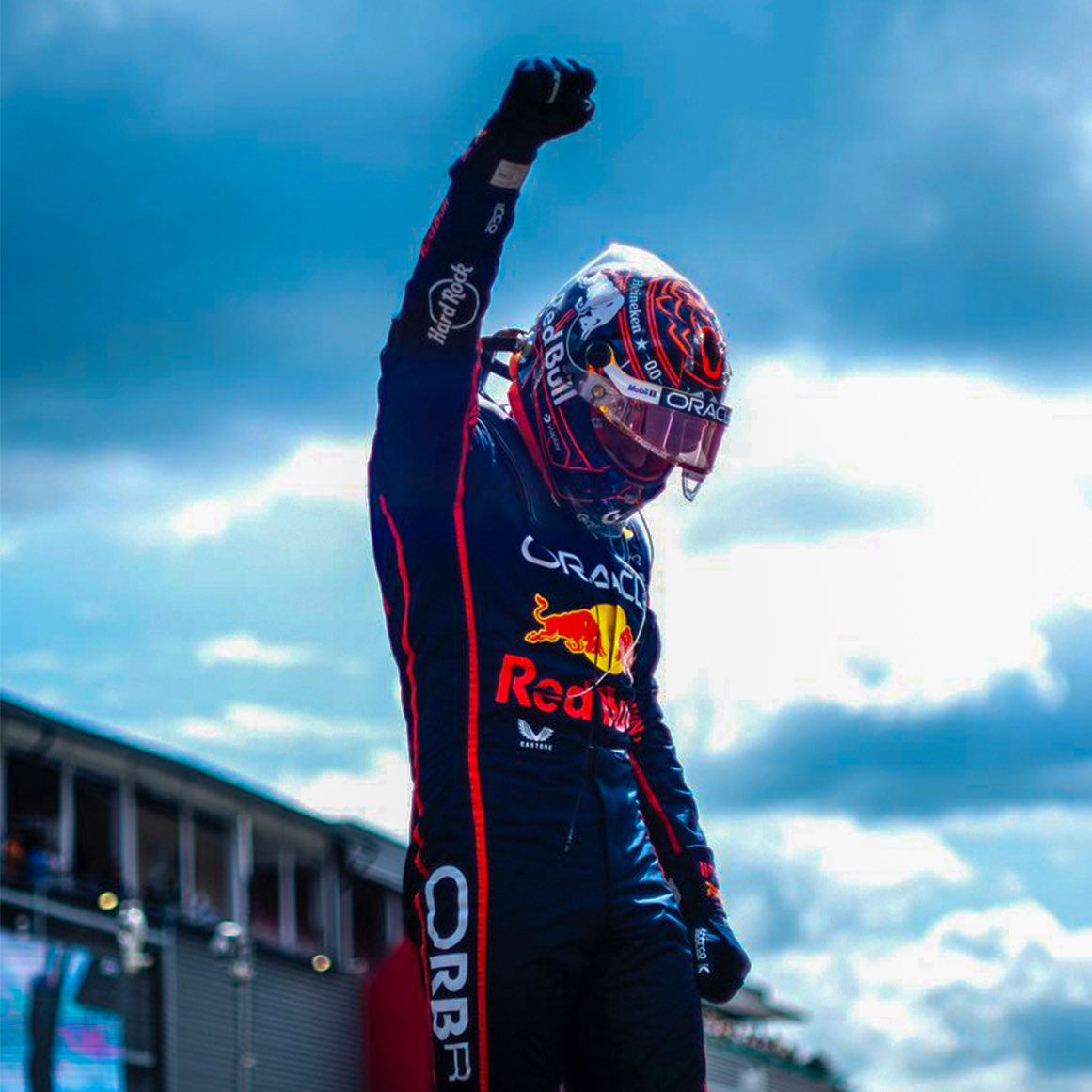 红牛二队横扫哈斯车队，维斯塔潘惊艳四座