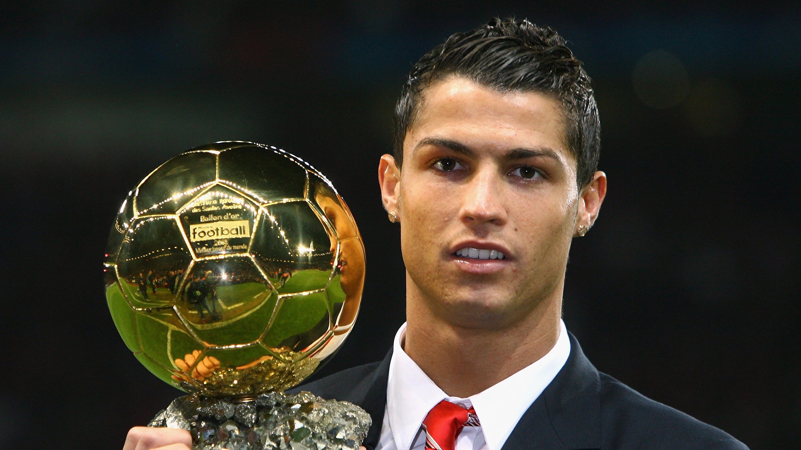 伊比利亚的冰与火之歌，卡拉斯科一剑封喉，葡萄牙巅峰对决力克芬兰