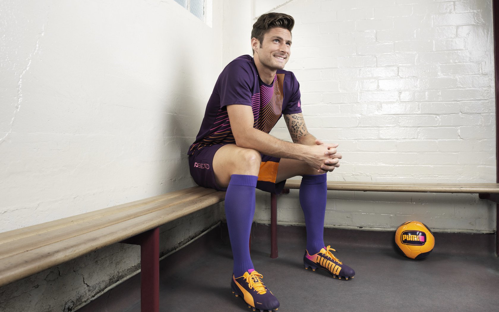 南美铁壁与蓝鹰折翼，蒂亚戈扛起全队，巴拉圭终结拉齐奥传奇